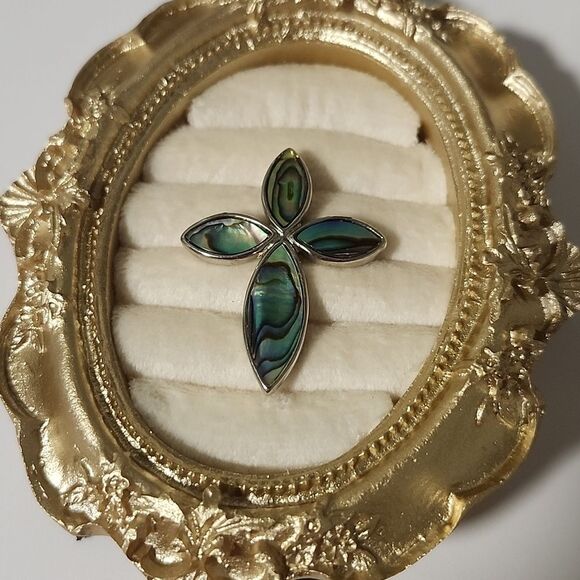 Abalone Shell Cross Pendant - Picture 2 of 4
